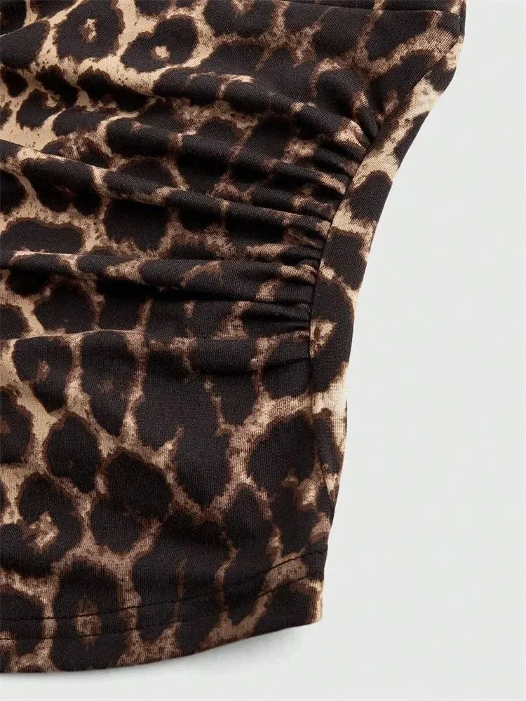 Crop top con cuello en V